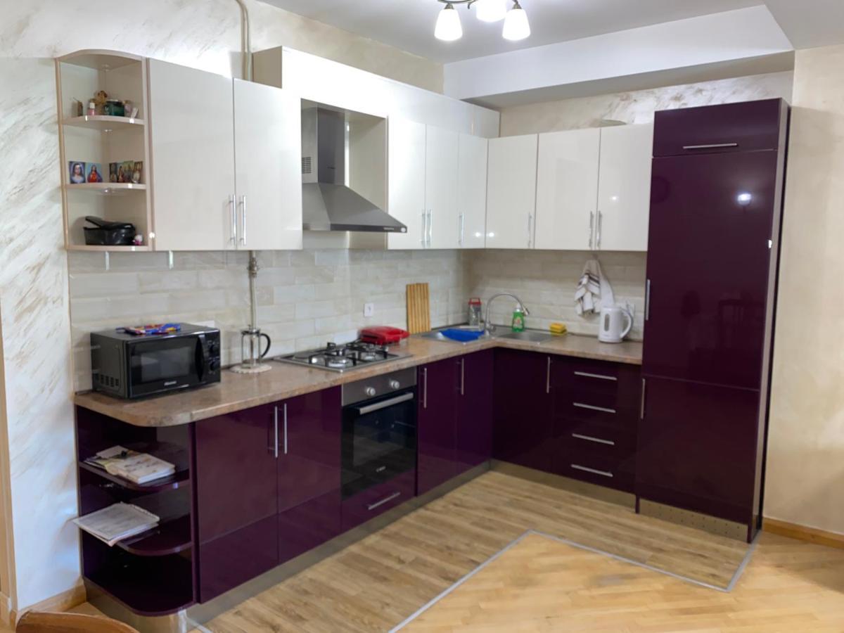 Comfortable Apartment In Center เยเรวาน ภายนอก รูปภาพ